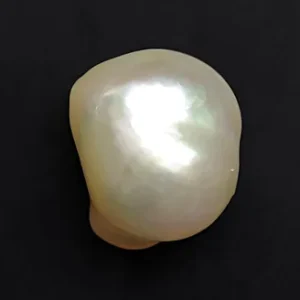 Keshi Pearl - 4.37 Carats