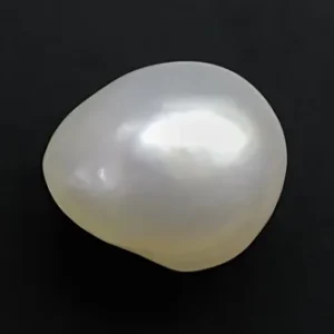 Keshi Pearl - 5.94 Carats