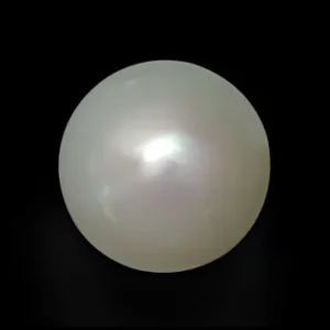 Keshi Pearl - 4.65 Carats