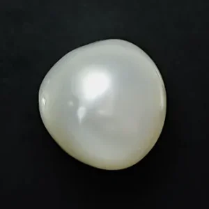 Keshi Pearl - 5.95 Carats